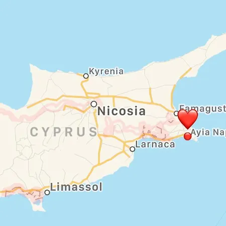 Special Offer -50 Percent Off - Square * Ayia Napa