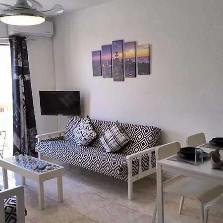 Special Offer -50 Percent Off - Square Apartment Ayia Napa